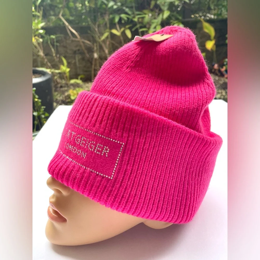 Kurt Geiger Vibrant Pink  Beanie. - Picture 9 of 15